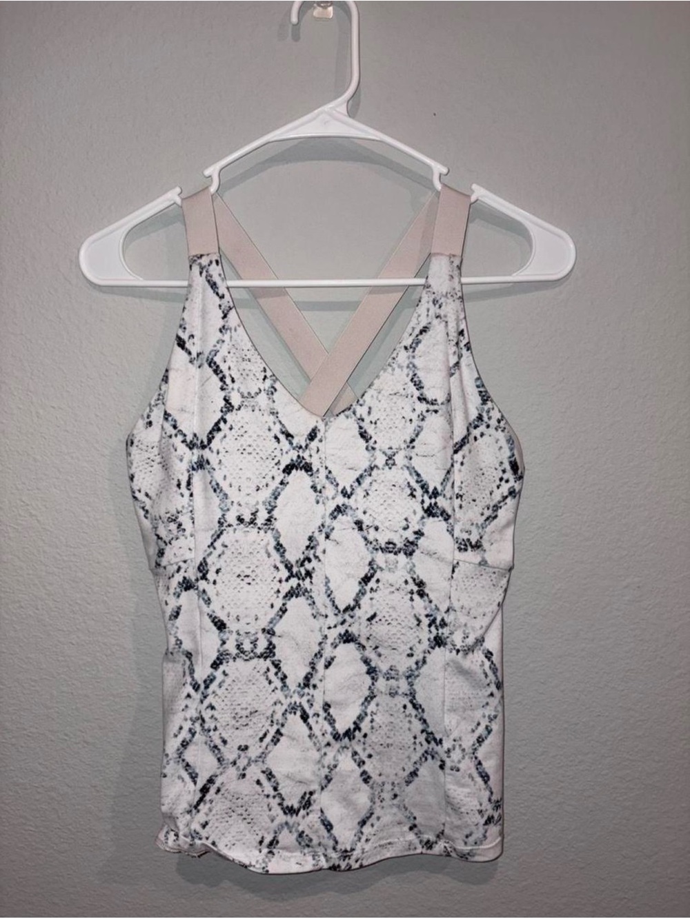 Varley Tank Top - Picture 2 of 3